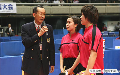 まさかの試合展開、優勝はストレート勝ちで足立/福岡組!
